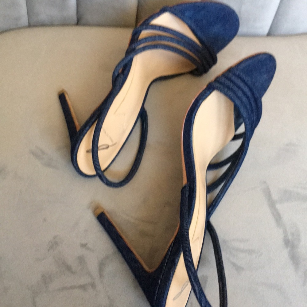 🔥EUC. Denim Brian Atwood pumps
